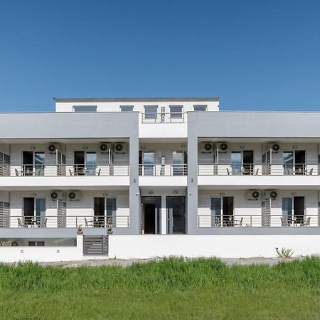 Sunshine Apartments 렙토카리아 외부 사진