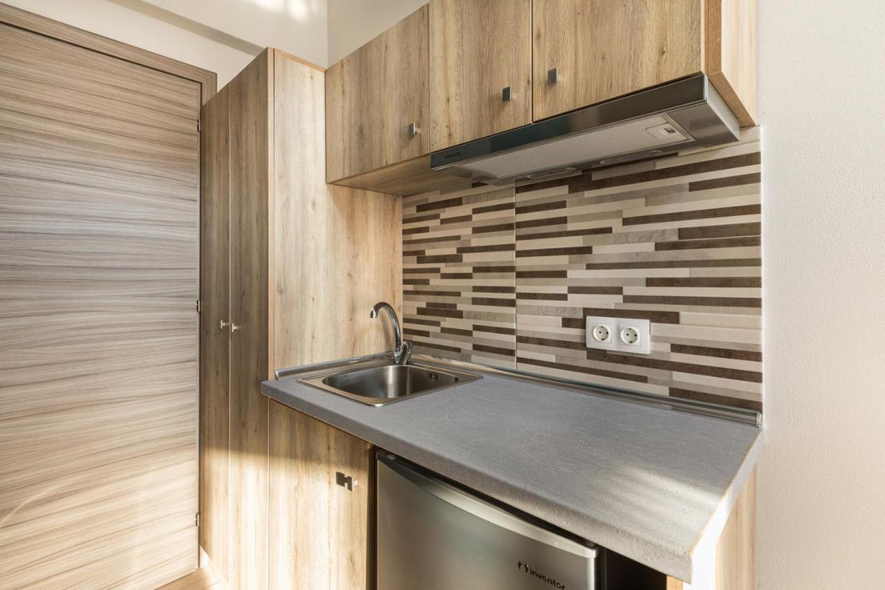Sunshine Apartments 렙토카리아 외부 사진